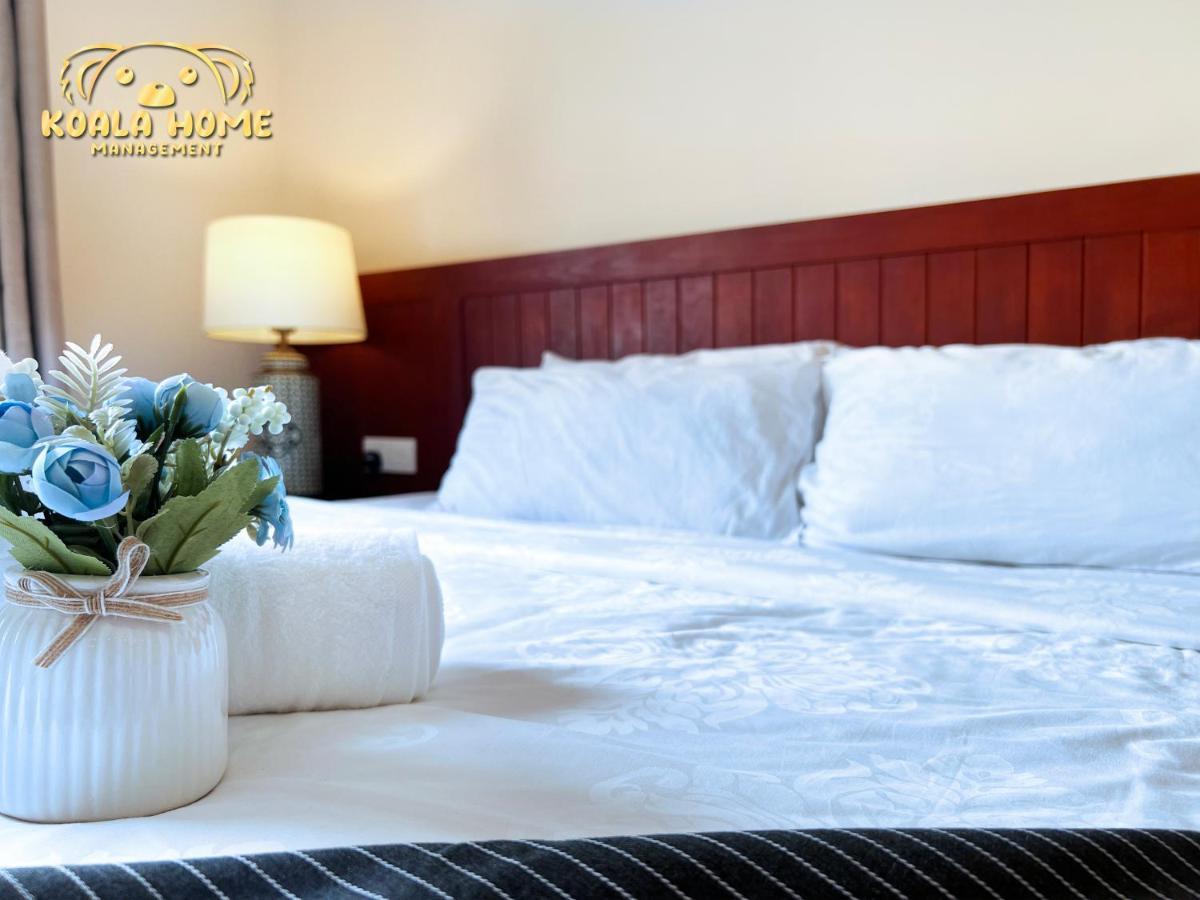 Riviera Hotel By Owner Malacca Buitenkant foto